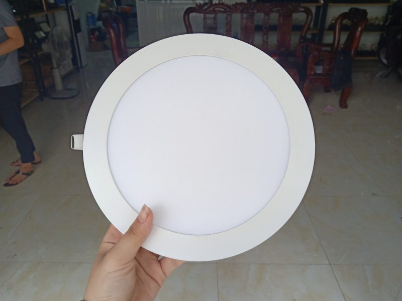 102602556_171135437709356_3042726621580922771_n Đèn Led Âm Trần Siêu Mỏng 9w Nhôm Dsymbd-9w 12