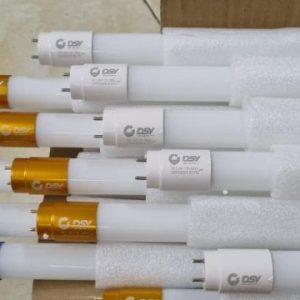 Bóng Tuýp Led T8 Đầu Nhựa 12w Ánh Sáng Trắng Dsyt8-0.6m 20