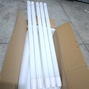 Bóng Tuýp Led T8 Đầu Nhựa 12w Ánh Sáng Trắng Dsyt8-0.6m 18