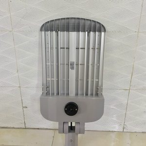 Đèn Đường Điện Gy-100w Cảm Biến Sáng Tối Dsygy-100w-220v 4 Đèn Đường Điện Gy-100w Cảm Biến Sáng Tối Dsygy-100w-220v 7