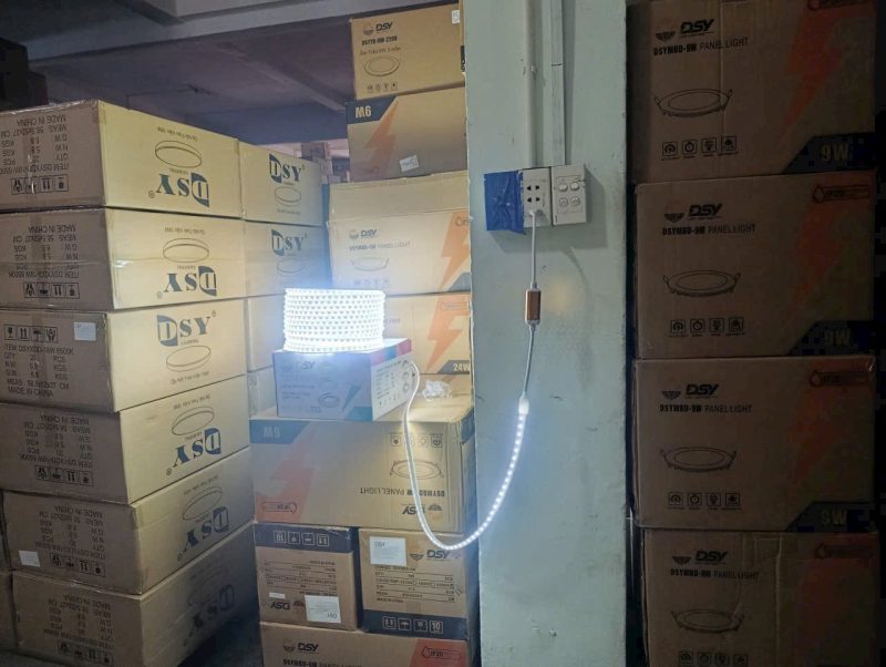 IMG_20260316_094221 Dây Led Cuộn Bản Mạch 1 Hàng Led Siêu Sáng 12w/m 3 Chế Độ Vàng + Trắng +
Trung Tính Dsy3m 2835-120d- 12mm 7